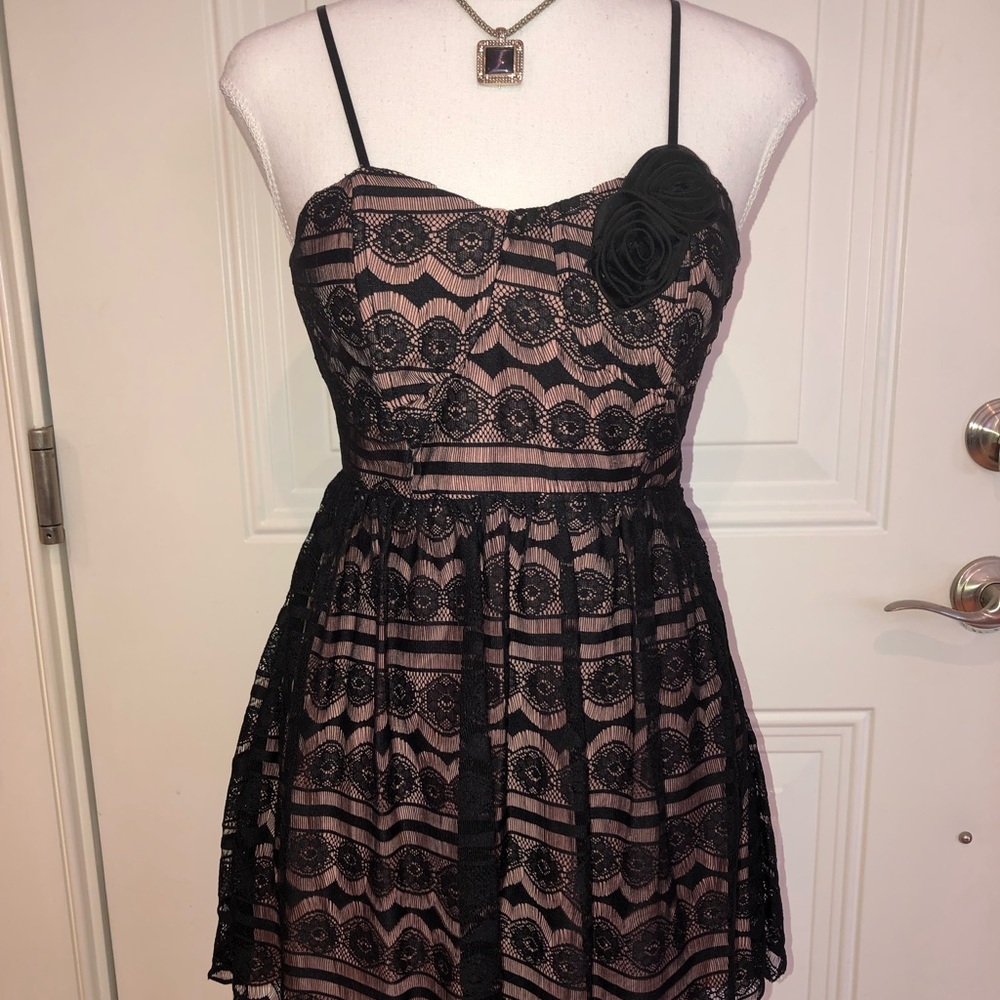 Wet Seal junior dress size S